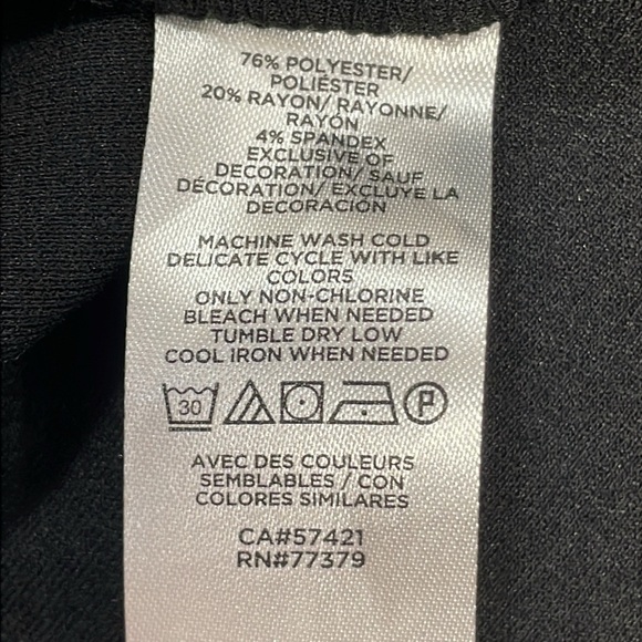 NWOT Ann Taylor Short Sleeve Pullover Top Embroidered Scalloped Sleeves SP - Picture 10 of 12